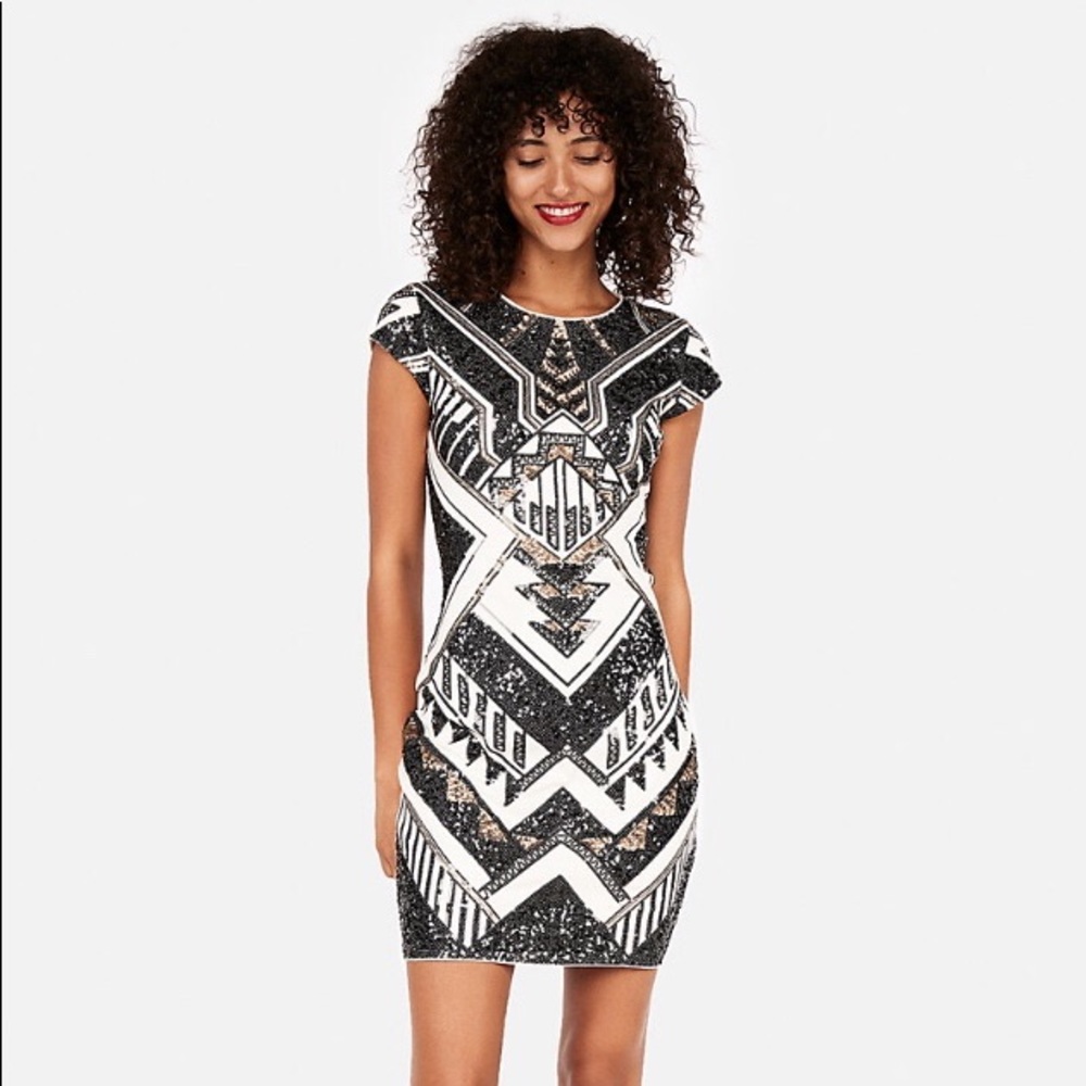 Express Short Sleeve Sheath Dress